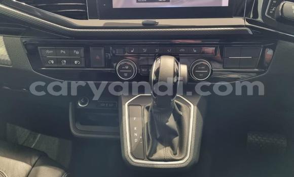 Buy Used Volkswagen Caravelle White Car in Lusaka in Zambia Buy Used Volkswagen Caravelle White Car in Lusaka in Zambia