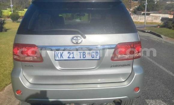 Buy Used Toyota Fortuner White Car in Lusaka in Zambia Buy Used Toyota Fortuner White Car in Lusaka in Zambia