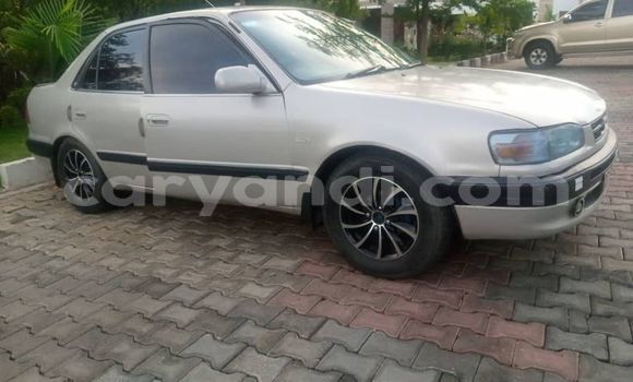 Acheter Occasion Voiture Toyota Corolla Gris à Kitwe, Zambie Acheter Occasion Voiture Toyota Corolla Gris à Kitwe, Zambie