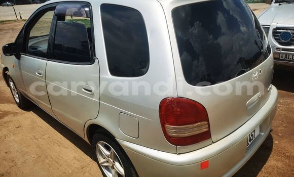 Acheter Occasion Voiture Toyota Spacio Gris à Kitwe, Zambie