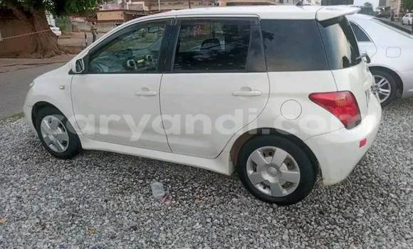 Acheter Occasion Voiture Toyota IST Blanc à Kitwe, Zambie Acheter Occasion Voiture Toyota IST Blanc à Kitwe, Zambie