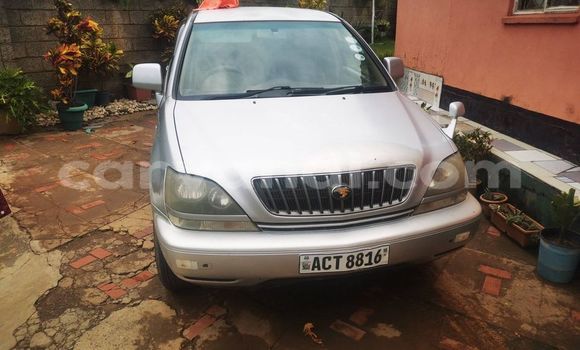 Acheter Occasion Voiture Toyota Harrier Gris à Kitwe, Zambie Acheter Occasion Voiture Toyota Harrier Gris à Kitwe, Zambie