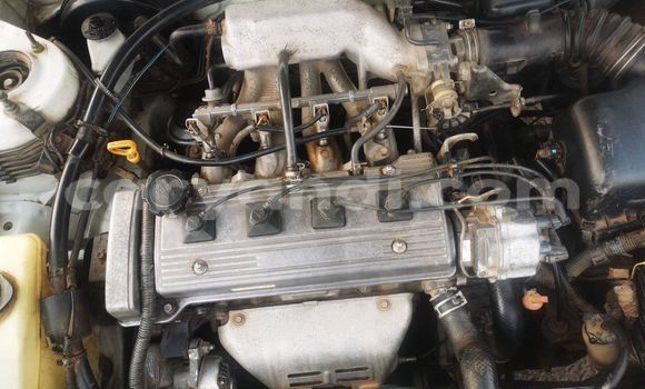 Acheter Occasion Voiture Toyota Corolla Blanc à Kitwe, Zambie Acheter Occasion Voiture Toyota Corolla Blanc à Kitwe, Zambie