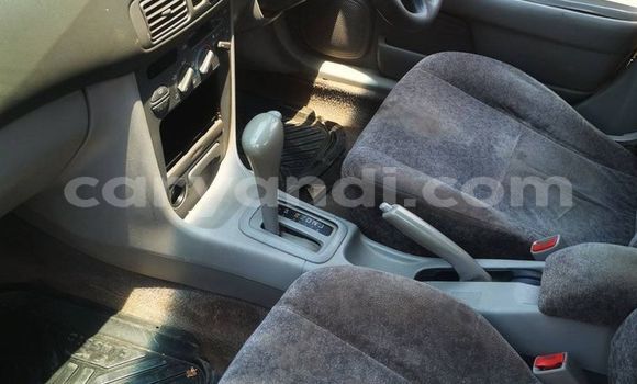 Acheter Occasion Voiture Toyota Corolla Blanc à Kitwe, Zambie Acheter Occasion Voiture Toyota Corolla Blanc à Kitwe, Zambie