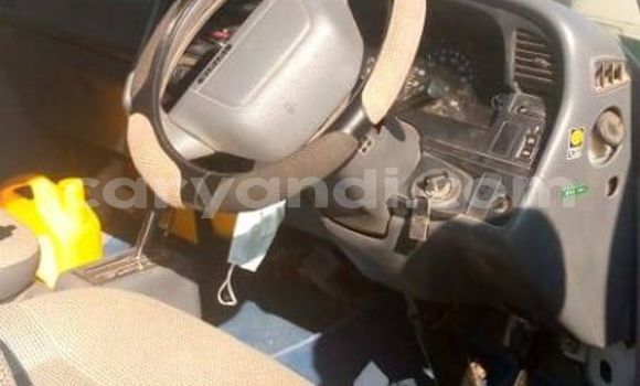 Acheter Occasion Voiture Toyota Hiace Blanc à Kitwe, Zambie Acheter Occasion Voiture Toyota Hiace Blanc à Kitwe, Zambie