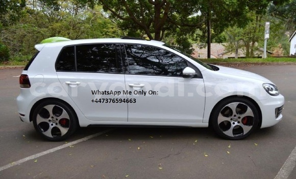 Acheter Occasion Voiture Volkswagen Golf GTI Blanc à Lusaka, Zambie