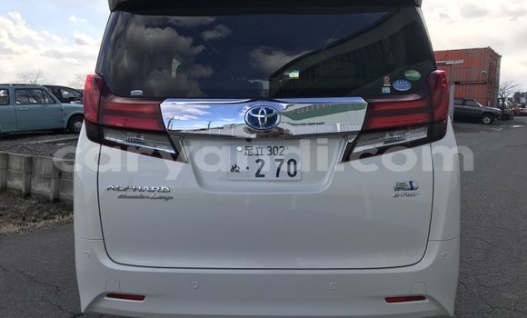 Acheter Occasion Voiture Toyota Alphard Blanc à Lusaka, Zambie Acheter Occasion Voiture Toyota Alphard Blanc à Lusaka, Zambie