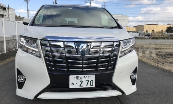 Acheter Occasion Voiture Toyota Alphard Blanc à Lusaka, Zambie Acheter Occasion Voiture Toyota Alphard Blanc à Lusaka, Zambie