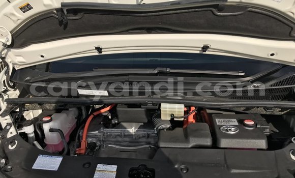 Acheter Occasion Voiture Toyota Alphard Blanc à Lusaka, Zambie Acheter Occasion Voiture Toyota Alphard Blanc à Lusaka, Zambie