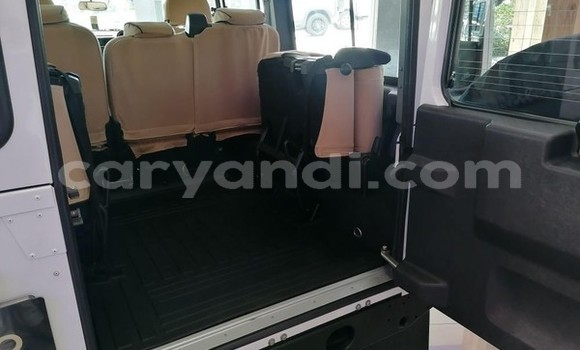 Buy Used Land Rover Defender White Car in Lusaka in Zambia Buy Used Land Rover Defender White Car in Lusaka in Zambia