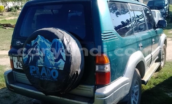 Acheter Occasion Voiture Toyota Land Cruiser Prado Vert à Lusaka, Zambie Acheter Occasion Voiture Toyota Land Cruiser Prado Vert à Lusaka, Zambie