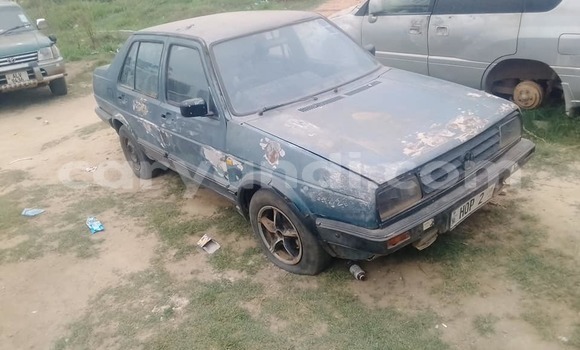 Acheter Occasion Voiture Volkswagen Jetta Bleu à Lusaka, Zambie