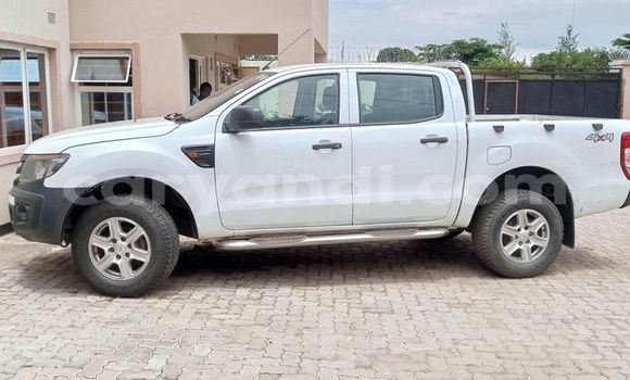 Acheter Occasion Voiture Ford Ranger Blanc à Lusaka, Zambie Acheter Occasion Voiture Ford Ranger Blanc à Lusaka, Zambie