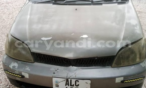 Nunua Ilio tumika Toyota Platz Nyingine Gari ndani ya Lusaka nchini Zambia Nunua Ilio tumika Toyota Platz Nyingine Gari ndani ya Lusaka nchini Zambia