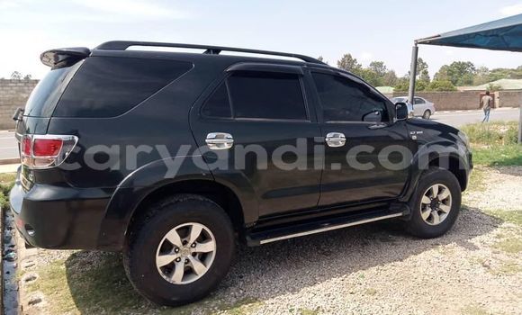 Acheter Occasion Voiture Mercedes‒Benz ML–Class Noir à Lusaka, Zambie Acheter Occasion Voiture Mercedes‒Benz ML–Class Noir à Lusaka, Zambie