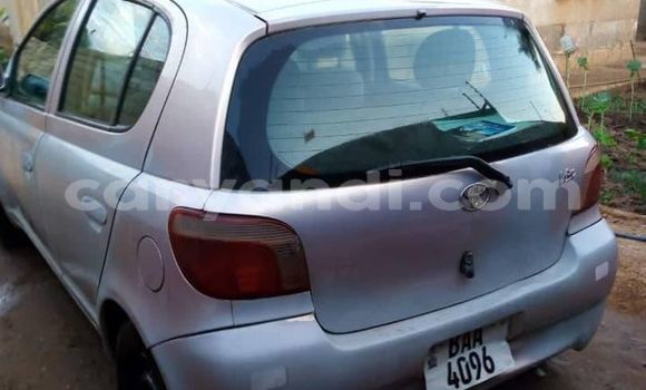 Acheter Occasion Voiture Toyota Vitz Gris à Lusaka, Zambie Acheter Occasion Voiture Toyota Vitz Gris à Lusaka, Zambie