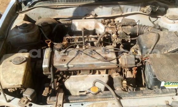 Acheter Occasion Voiture Toyota Corolla Gris à Lusaka, Zambie Acheter Occasion Voiture Toyota Corolla Gris à Lusaka, Zambie
