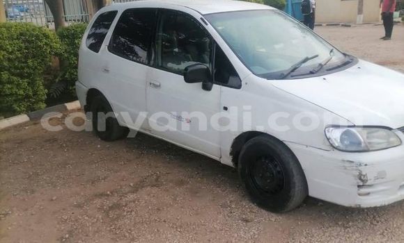Acheter Occasion Voiture Toyota Spacio Blanc à Lusaka, Zambie Acheter Occasion Voiture Toyota Spacio Blanc à Lusaka, Zambie