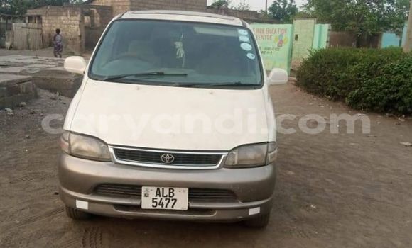 Tenga Tsaru Toyota Regius Beige Mota in Lusaka in Zambia