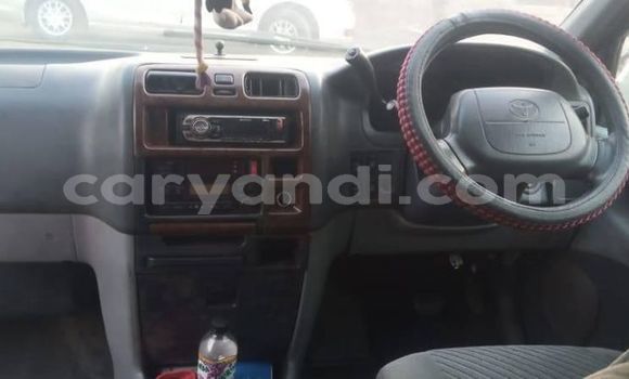 Acheter Occasion Voiture Toyota Regius Beige à Lusaka, Zambie Acheter Occasion Voiture Toyota Regius Beige à Lusaka, Zambie