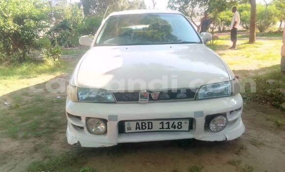 Acheter Occasion Voiture Toyota Corolla Blanc à Lusaka, Zambie Acheter Occasion Voiture Toyota Corolla Blanc à Lusaka, Zambie