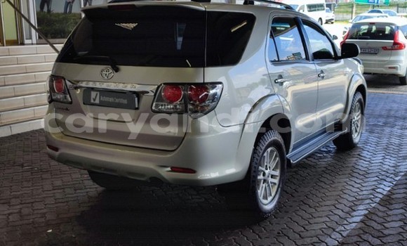 Tenga Tsaru Toyota Fortuner Sirivha Mota in Lusaka in Zambia Tenga Tsaru Toyota Fortuner Sirivha Mota in Lusaka in Zambia