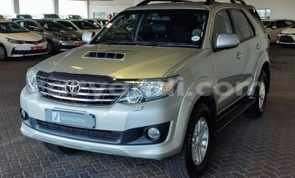 Tenga Tsaru Toyota Fortuner Sirivha Mota in Lusaka in Zambia Tenga Tsaru Toyota Fortuner Sirivha Mota in Lusaka in Zambia