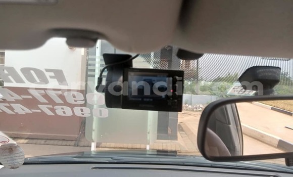 Acheter Occasion Voiture Toyota Axio Bleu à Solwezi, Nord-Ouest Acheter Occasion Voiture Toyota Axio Bleu à Solwezi, Nord-Ouest