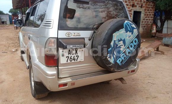 Acheter Occasion Voiture Toyota Land Cruiser Prado Gris à Solwezi, Nord-Ouest Acheter Occasion Voiture Toyota Land Cruiser Prado Gris à Solwezi, Nord-Ouest