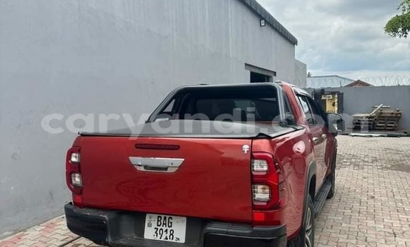 Tenga Tsaru Toyota Hilux Tsvuku Mota in Lusaka in Zambia Tenga Tsaru Toyota Hilux Tsvuku Mota in Lusaka in Zambia