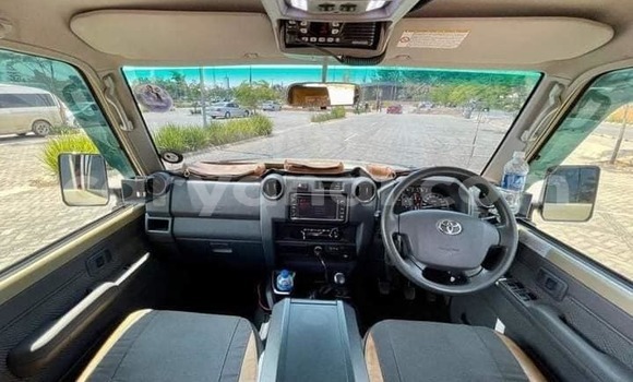 Tenga Tsaru Toyota Land Cruiser Bhurawuni Mota in Lusaka in Zambia Tenga Tsaru Toyota Land Cruiser Bhurawuni Mota in Lusaka in Zambia