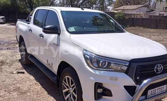 Tenga Tsaru Toyota Hilux Chena Mota in Lusaka in Zambia Tenga Tsaru Toyota Hilux Chena Mota in Lusaka in Zambia