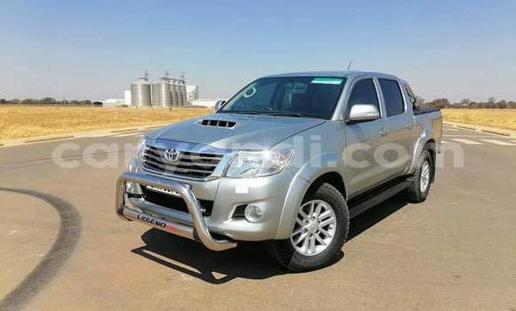 Tenga Tsaru Toyota Hilux Sirivha Mota in Lusaka in Zambia Tenga Tsaru Toyota Hilux Sirivha Mota in Lusaka in Zambia