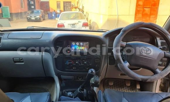 Tenga Tsaru Toyota Land Cruiser Sirivha Mota in Lusaka in Zambia Tenga Tsaru Toyota Land Cruiser Sirivha Mota in Lusaka in Zambia