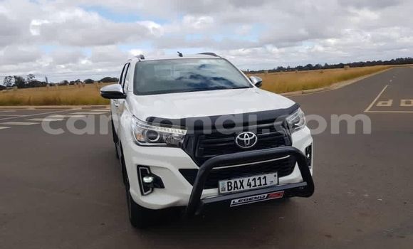 Tenga Tsaru Toyota Hilux Chena Mota in Lusaka in Zambia Tenga Tsaru Toyota Hilux Chena Mota in Lusaka in Zambia