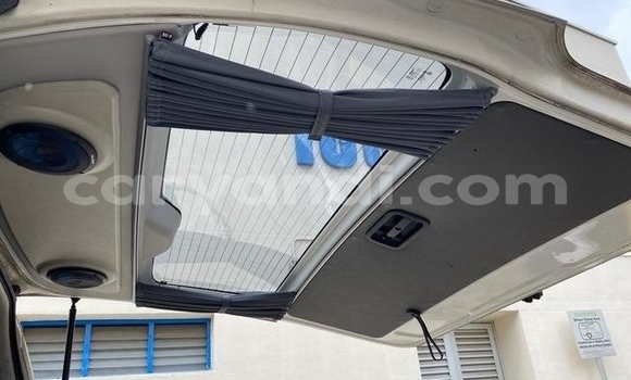 Nunua Ilio tumika Toyota Hiace Nyeupe Gari ndani ya Lusaka nchini Zambia Nunua Ilio tumika Toyota Hiace Nyeupe Gari ndani ya Lusaka nchini Zambia