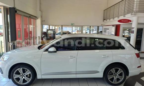 Nunua Ilio tumika Audi Q7 Nyeupe Gari ndani ya Lusaka nchini Zambia Nunua Ilio tumika Audi Q7 Nyeupe Gari ndani ya Lusaka nchini Zambia