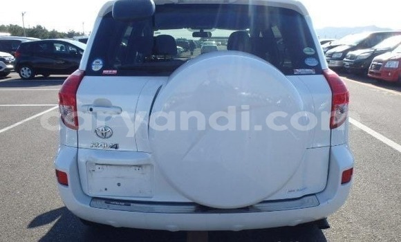 Tenga Imported Toyota RAV4 Chena Mota in Lusaka in Zambia Tenga Imported Toyota RAV4 Chena Mota in Lusaka in Zambia