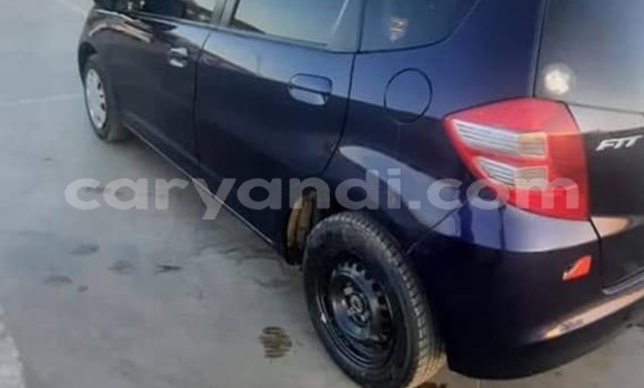 Nunua Ilio tumika Honda FIT Bluu Gari ndani ya Lusaka nchini Zambia Nunua Ilio tumika Honda FIT Bluu Gari ndani ya Lusaka nchini Zambia
