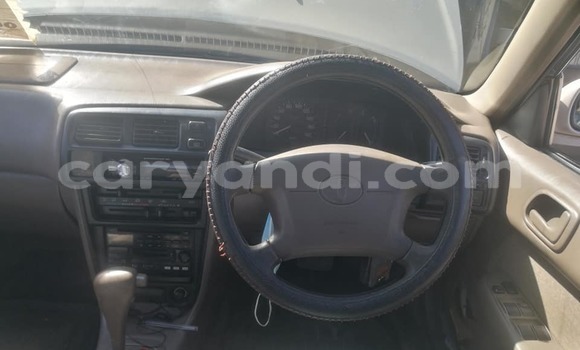 Nunua Ilio tumika Toyota Corolla Fedha Gari ndani ya Lusaka nchini Zambia Nunua Ilio tumika Toyota Corolla Fedha Gari ndani ya Lusaka nchini Zambia