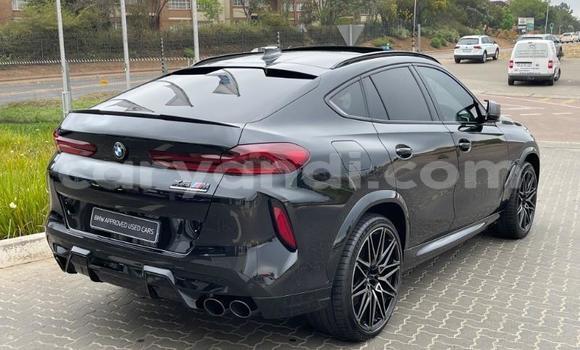 Nunua Ilio tumika BMW X6 M Nyeusi Gari ndani ya Lusaka nchini Zambia Nunua Ilio tumika BMW X6 M Nyeusi Gari ndani ya Lusaka nchini Zambia