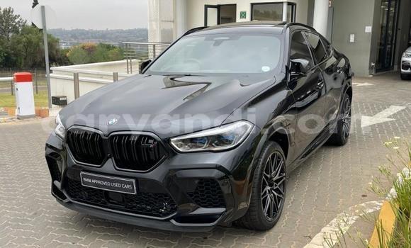 Nunua Ilio tumika BMW X6 M Nyeusi Gari ndani ya Lusaka nchini Zambia Nunua Ilio tumika BMW X6 M Nyeusi Gari ndani ya Lusaka nchini Zambia