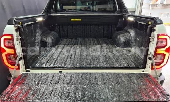 Tenga Tsaru Toyota Hilux Chena Mota in Lusaka in Zambia Tenga Tsaru Toyota Hilux Chena Mota in Lusaka in Zambia