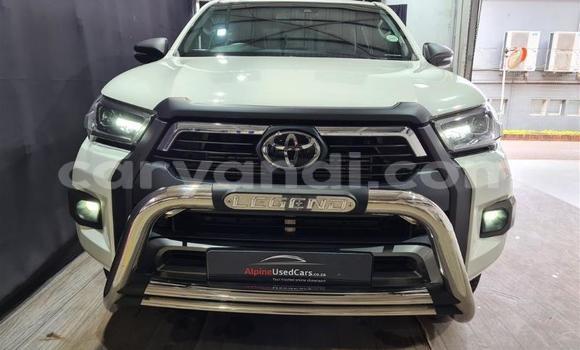 Tenga Tsaru Toyota Hilux Chena Mota in Lusaka in Zambia Tenga Tsaru Toyota Hilux Chena Mota in Lusaka in Zambia