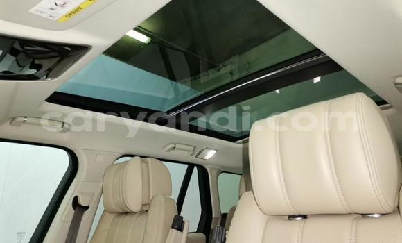Nunua Ilio tumika Range Rover Range Rover Nyeupe Gari ndani ya Lusaka nchini Zambia Nunua Ilio tumika Range Rover Range Rover Nyeupe Gari ndani ya Lusaka nchini Zambia