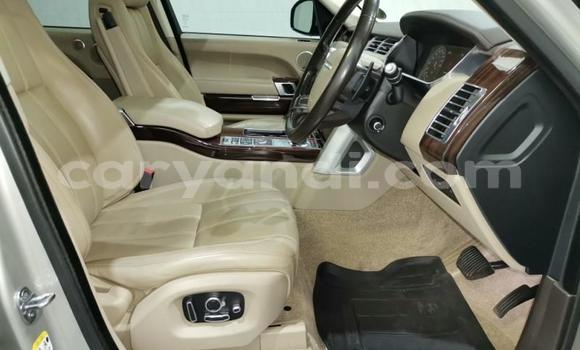 Nunua Ilio tumika Range Rover Range Rover Nyeupe Gari ndani ya Lusaka nchini Zambia Nunua Ilio tumika Range Rover Range Rover Nyeupe Gari ndani ya Lusaka nchini Zambia