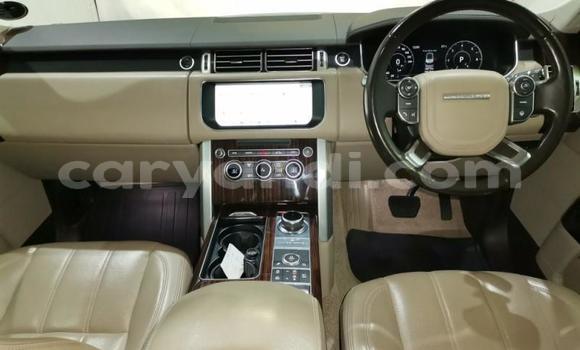Nunua Ilio tumika Range Rover Range Rover Nyeupe Gari ndani ya Lusaka nchini Zambia Nunua Ilio tumika Range Rover Range Rover Nyeupe Gari ndani ya Lusaka nchini Zambia