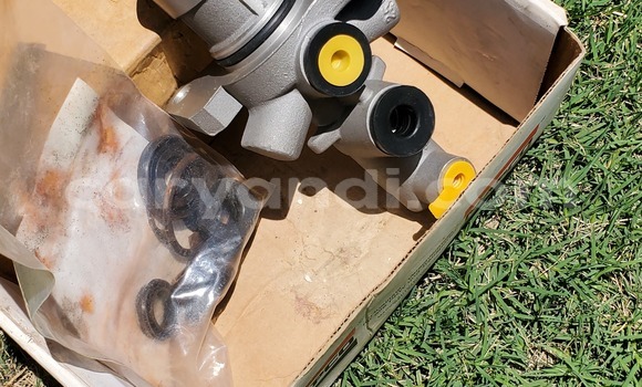 Tenga Brake cylinder for bmw in Lusaka in Zambia Tenga Brake cylinder for bmw in Lusaka in Zambia