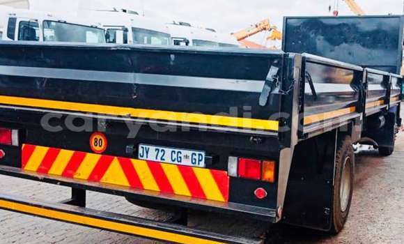 Nunua Ilio tumika Isuzu FTR 850 Nyeupe Lori ndani ya Lusaka nchini Zambia Nunua Ilio tumika Isuzu FTR 850 Nyeupe Lori ndani ya Lusaka nchini Zambia