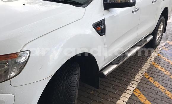 Acheter Occasion Voiture Ford Ranger Blanc à Lusaka, Zambie Acheter Occasion Voiture Ford Ranger Blanc à Lusaka, Zambie